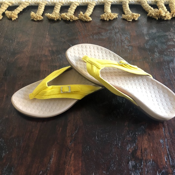 Sold - Picture 3 of 9